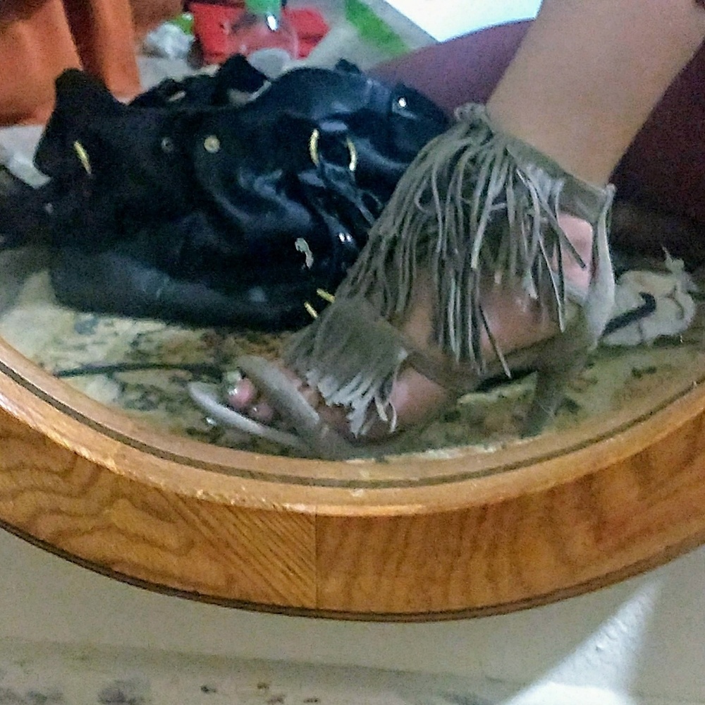 Steve madden sexy camel fringe stiletto style heel